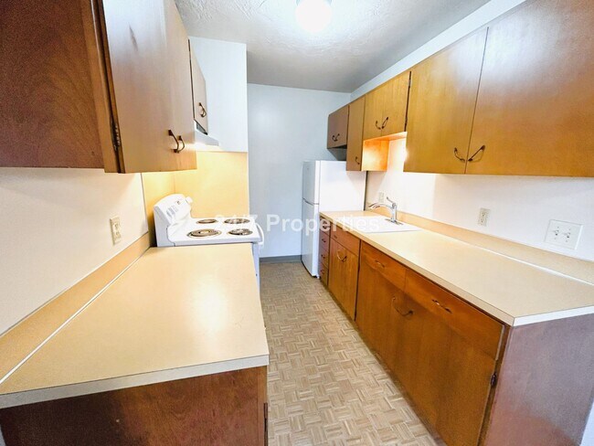 Foto del edificio - 3415 SW 11th Ave