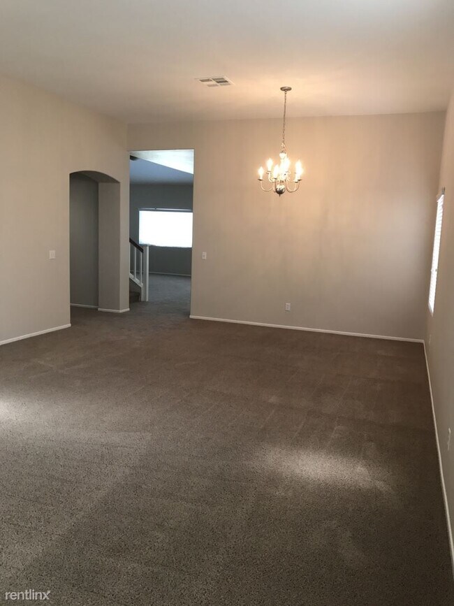 Foto del edificio - 4 br, 3 bath House - 3652 Chianti Dr.