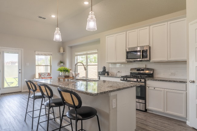 Building Photo - 7105 Pampas Pl