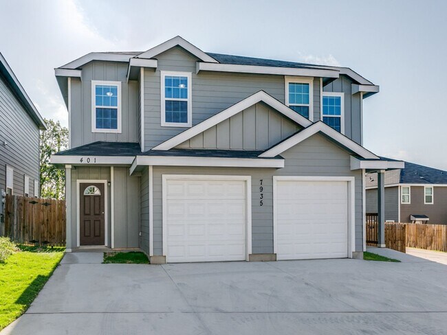 Foto del edificio - 1 Month Free Rent! New Construction Duplex!