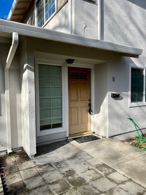 Foto del edificio - 1435 Del Rio Cir