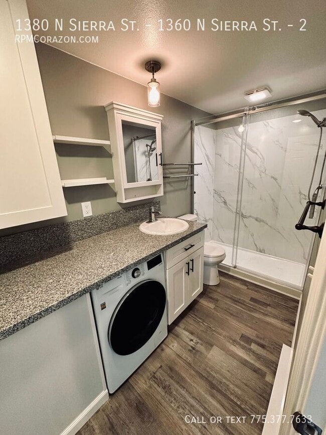 Building Photo - 1380 N Sierra St