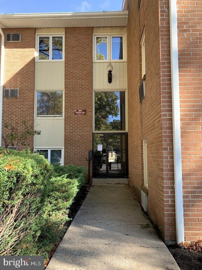 Foto del edificio - 100 Winding Way