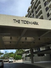 Building Photo - 201 Crandon Blvd