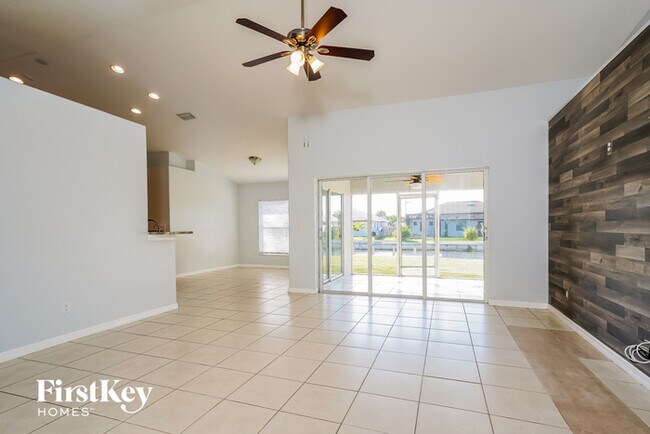 Foto del edificio - 1222 SW 15th St