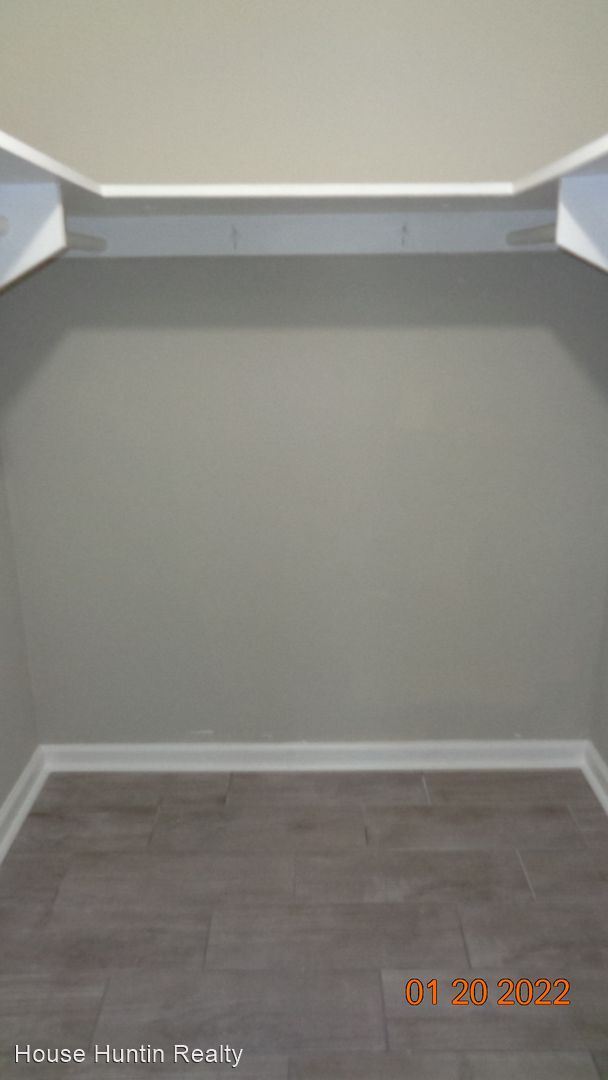 Foto del edificio - 3 br, 2 bath House - 3445 BIGELOW DR.