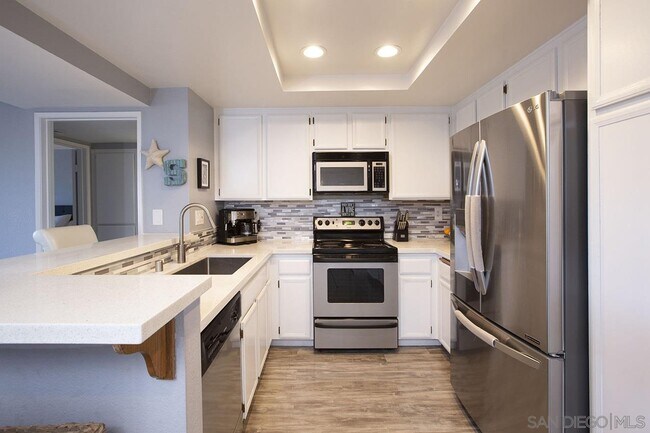 Building Photo - 12290 Corte Sabio