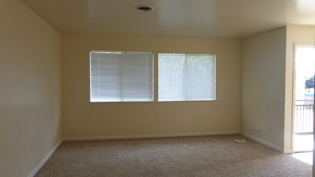 Foto del edificio - Nice Upgraded Condo