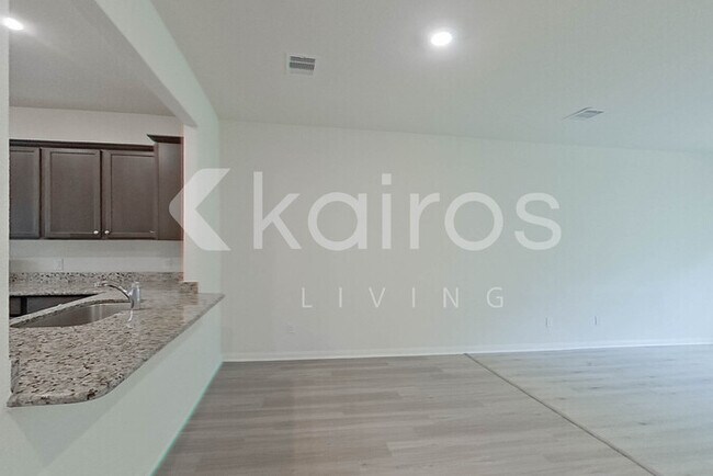 Foto del edificio - 10631 Hillside Creek Dr