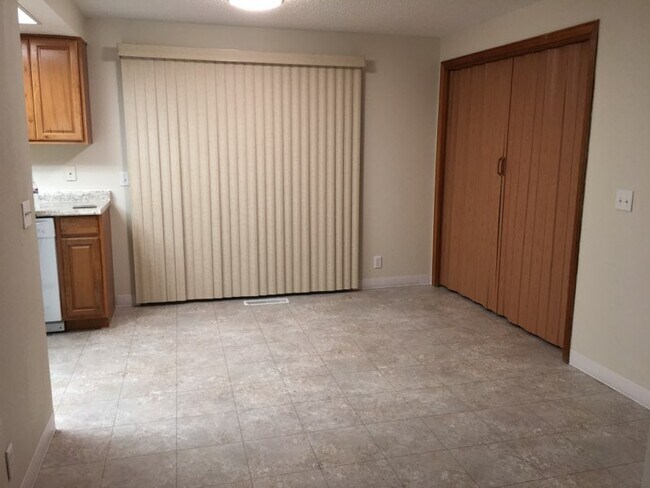 Foto del edificio - 5319 Baxter Ct SE