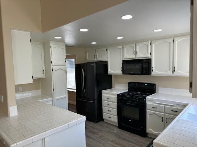 Foto del edificio - 78645 Forbes Cir