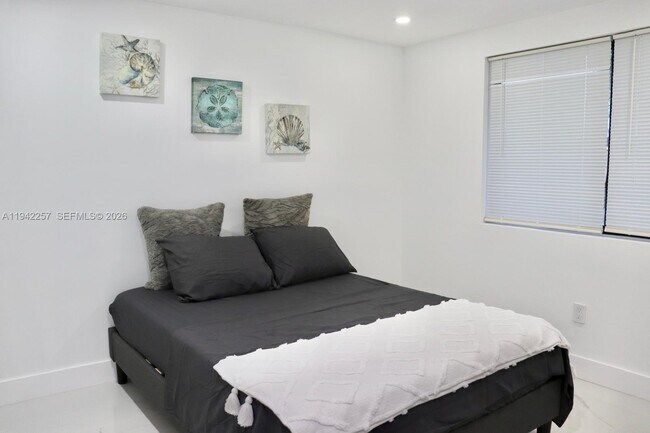 Foto del edificio - 15100 Polk St