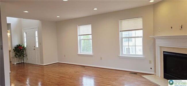 Foto del edificio - 3791 Knight Dr