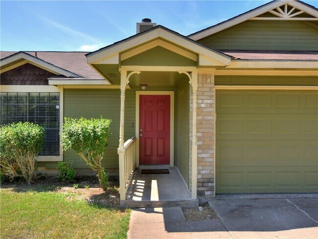 Foto del edificio - 802 Primrose Ln