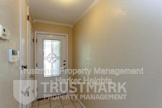 Foto del edificio - 417 Cottonwood Dr