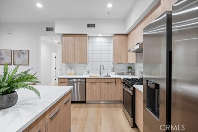 Foto del edificio - 13857 Leffingwell Rd