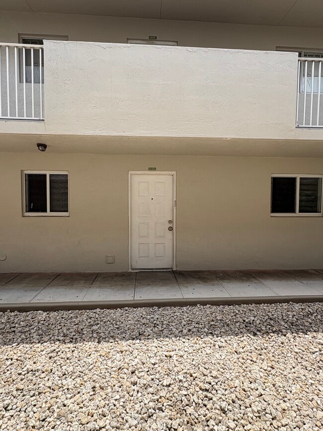 Building Photo - 2925 W 80th St