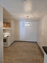 Building Photo - 737 Don Diego Ave