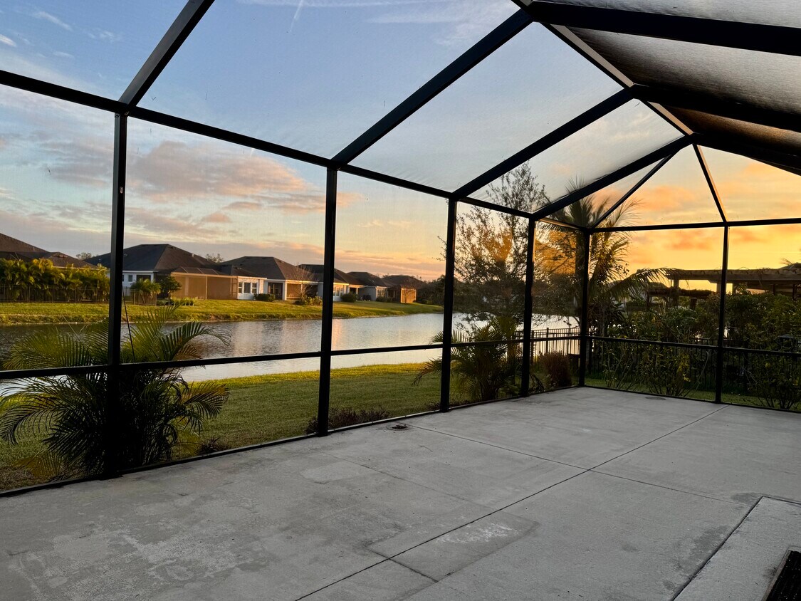 Photo - 5505 Olano St (Palmetto, FL)