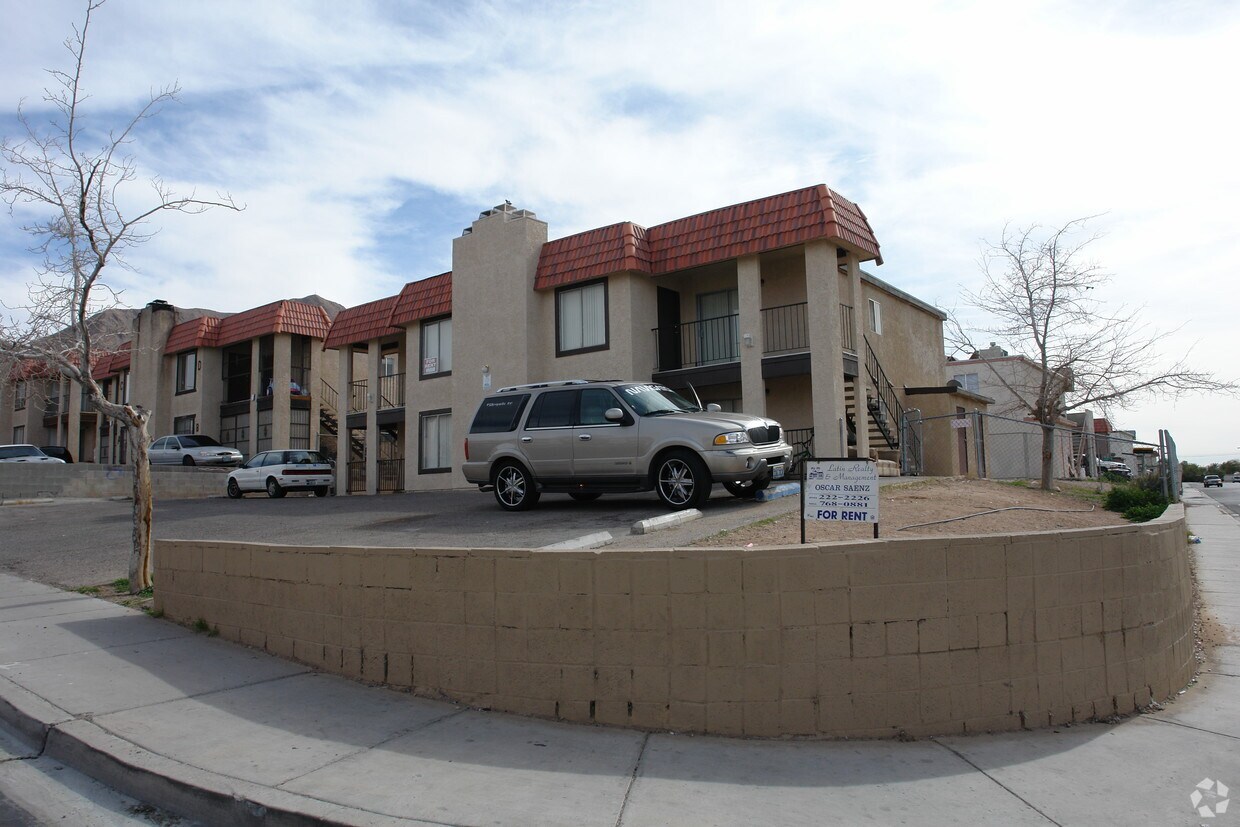 Building Photo - 6921 Kepler Dr