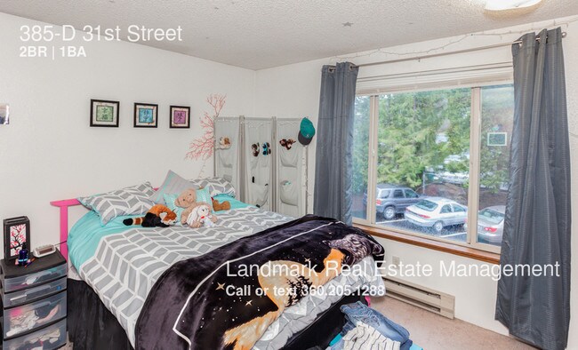 Building Photo - 385 31st St