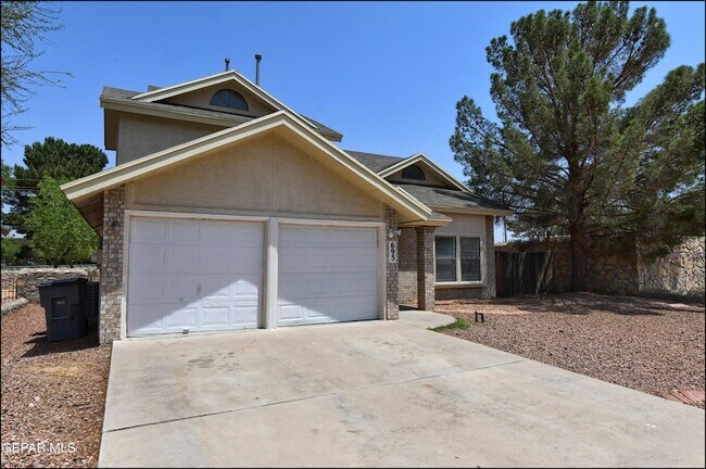 Foto del edificio - 695 Bluff Canyon Cir