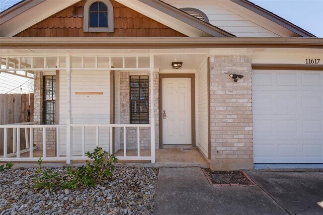 Building Photo - 11617 Pearwood Pl