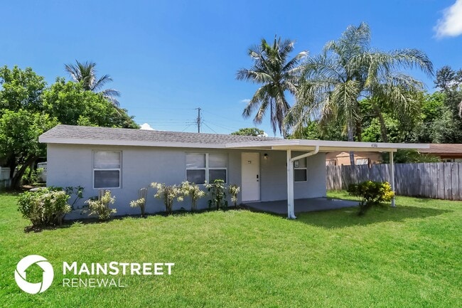 Building Photo - 4386 Pine St