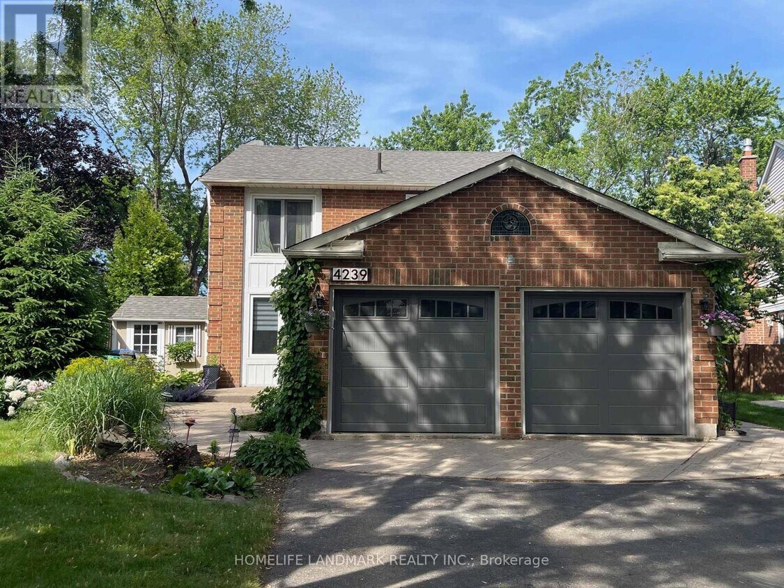 Primary Photo - 4239 Trapper Crescent