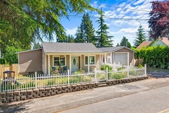 Building Photo - 6609 Elliott Way