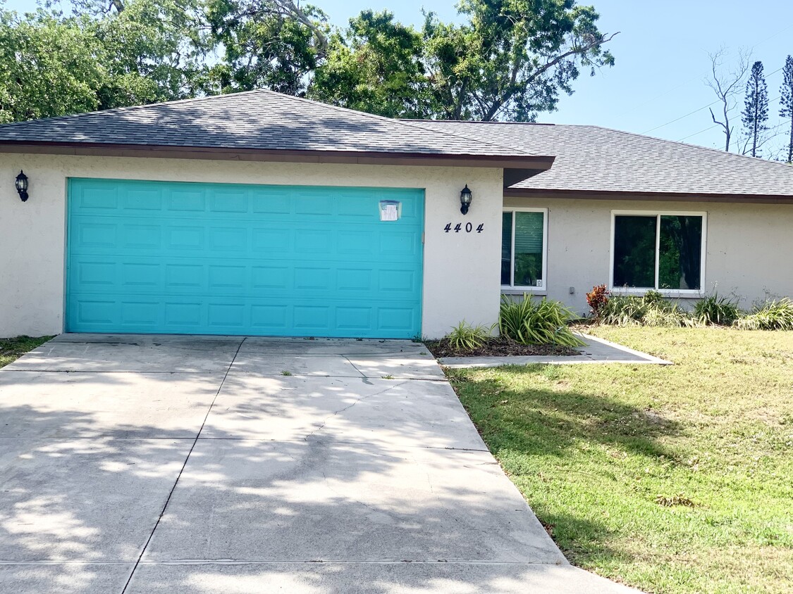 Foto principal - 4404 Meadow Creek Cir