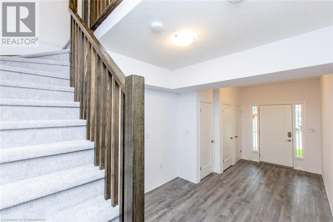 Building Photo - 48 Waterlily Wy
