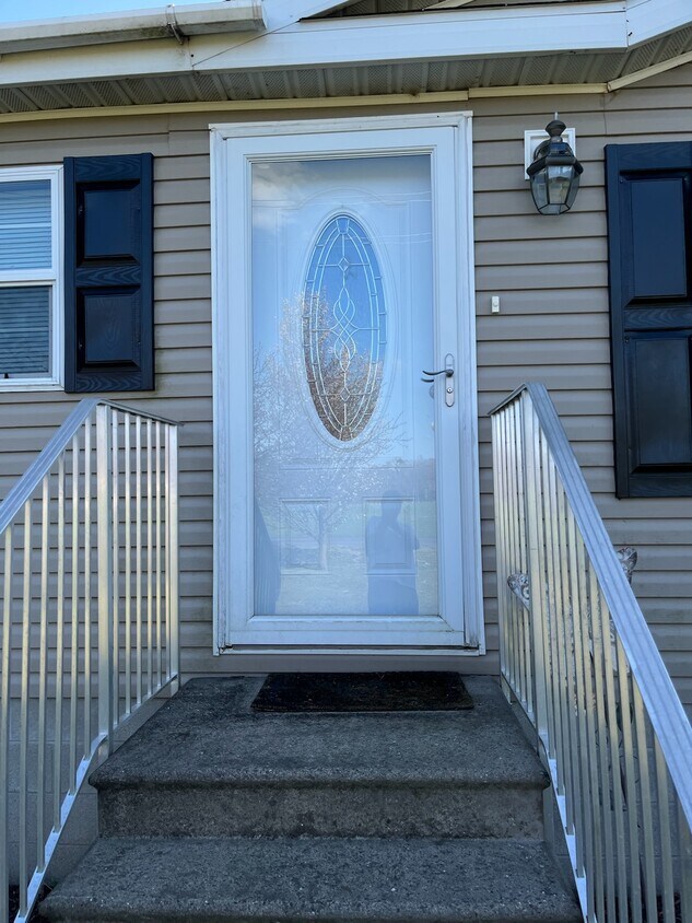 Foto del edificio - 16230 Rd 598