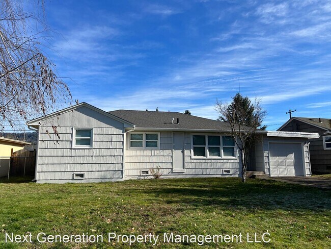 Building Photo - 4 br, 1 bath House - 3227 Partridge Way