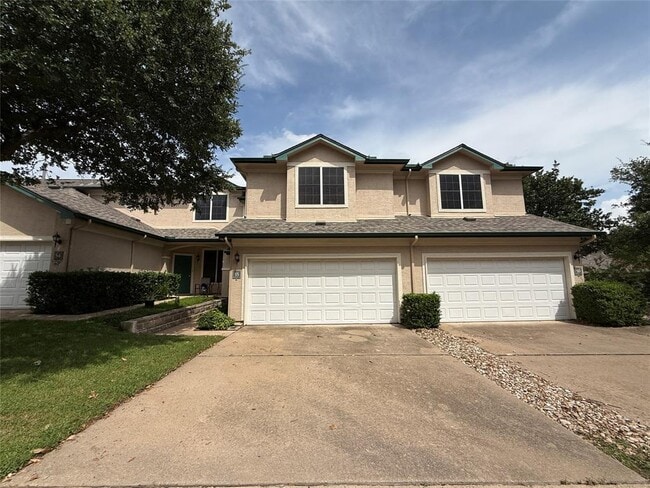 Building Photo - 2100 Pipers Field Dr