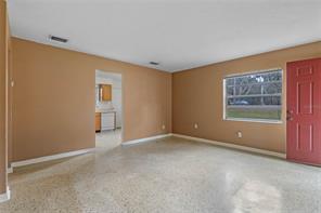 Foto del edificio - 1925 S Lakemont Ave