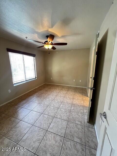 Foto del edificio - 16825 N 14th St