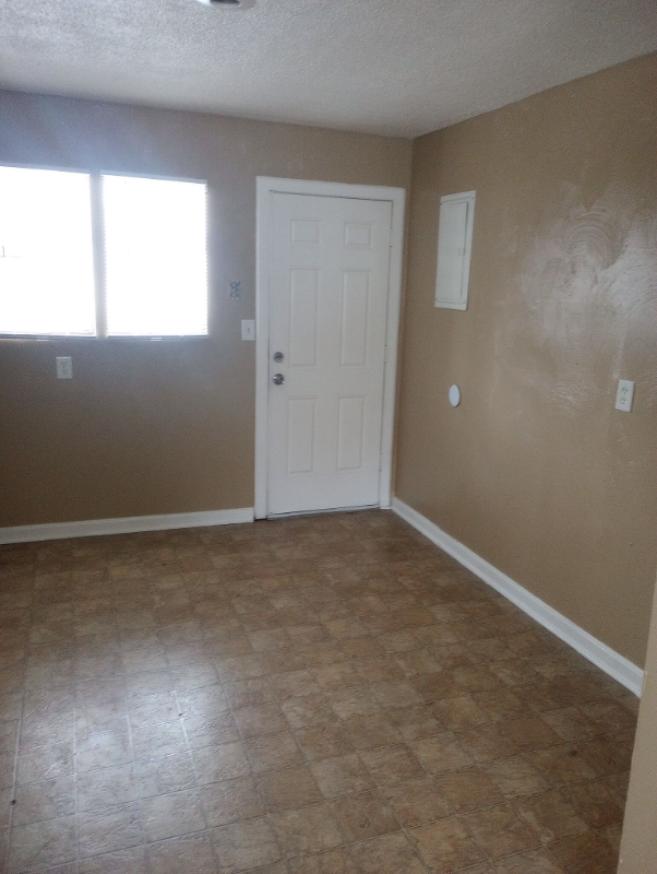 Foto del edificio - 5529 Everett Ave
