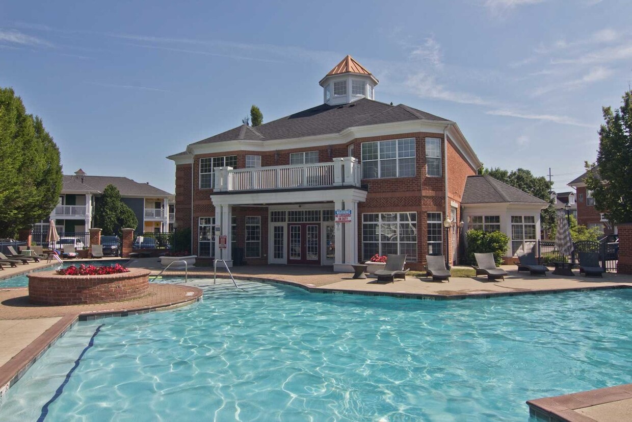 Estates at New Albany Apartments at 4701 Rexwood Dr Columbus, OH