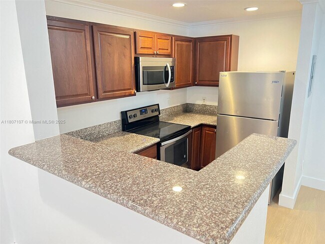 Foto del edificio - 11342 Royal Palm Blvd