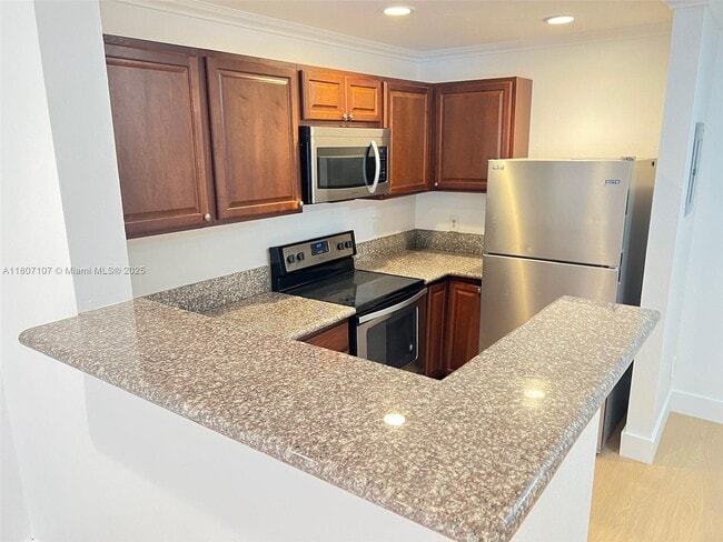 Building Photo - 11342 Royal Palm Blvd