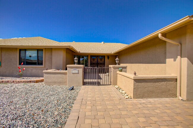 Building Photo - 17421 N 123rd Dr