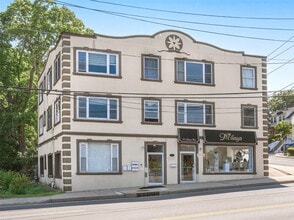 Building Photo - 11 Shore Rd