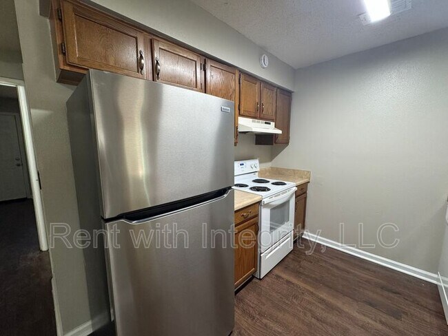 Foto del edificio - 2365 Parrot Ln