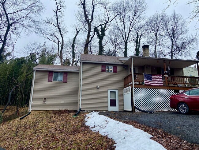 Foto del edificio - 5712 Union Deposit Rd