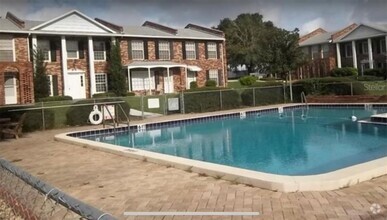 Building Photo - 5850 Cypress Gardens Blvd