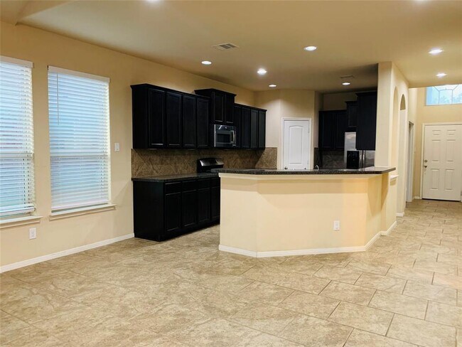 Building Photo - 2810 Seabold Dr