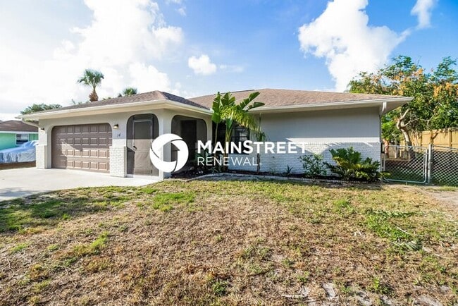 Building Photo - 2 Bedroom Pet-Friendly Home in Venice, FL with Main Street Renewal
