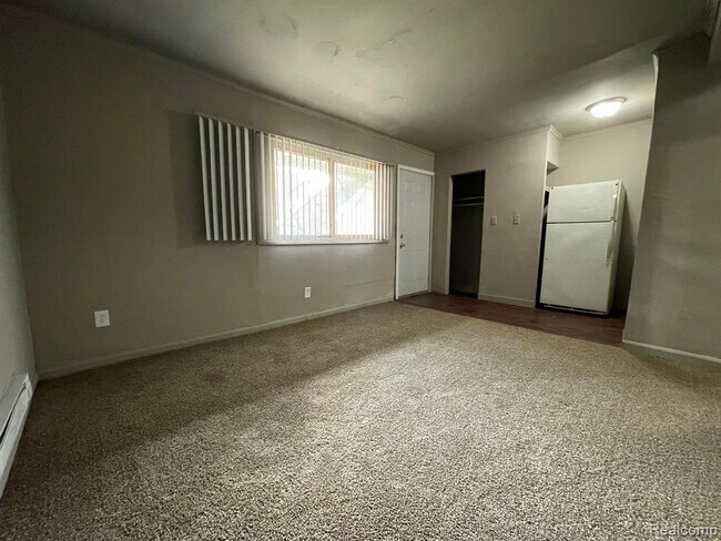 Foto del edificio - 4234 W Davison St