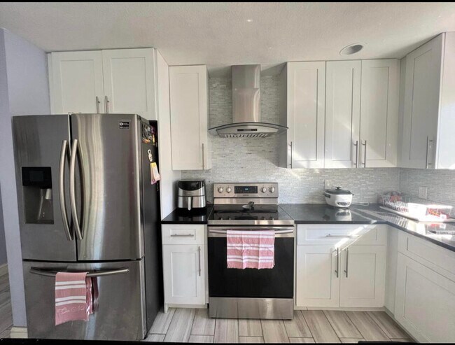 Foto del edificio - 4797 Bertha St